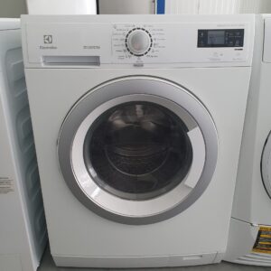 Elektrolux 8KG wasmachine met SteamSystem